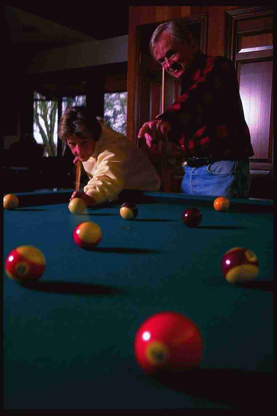 People and Lifestyles3 - DiAMAR ></a>
<script language=JavaScript> 
  var txt = 