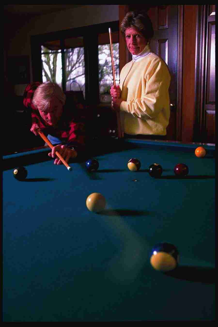 People and Lifestyles3 - DiAMAR ></a>
<script language=JavaScript> 
  var txt = 