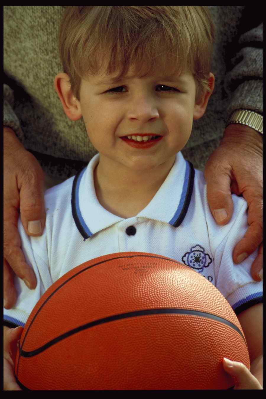 People and Lifestyles 4 - DiAMAR ></a>
<script language=JavaScript> 
  var txt = 