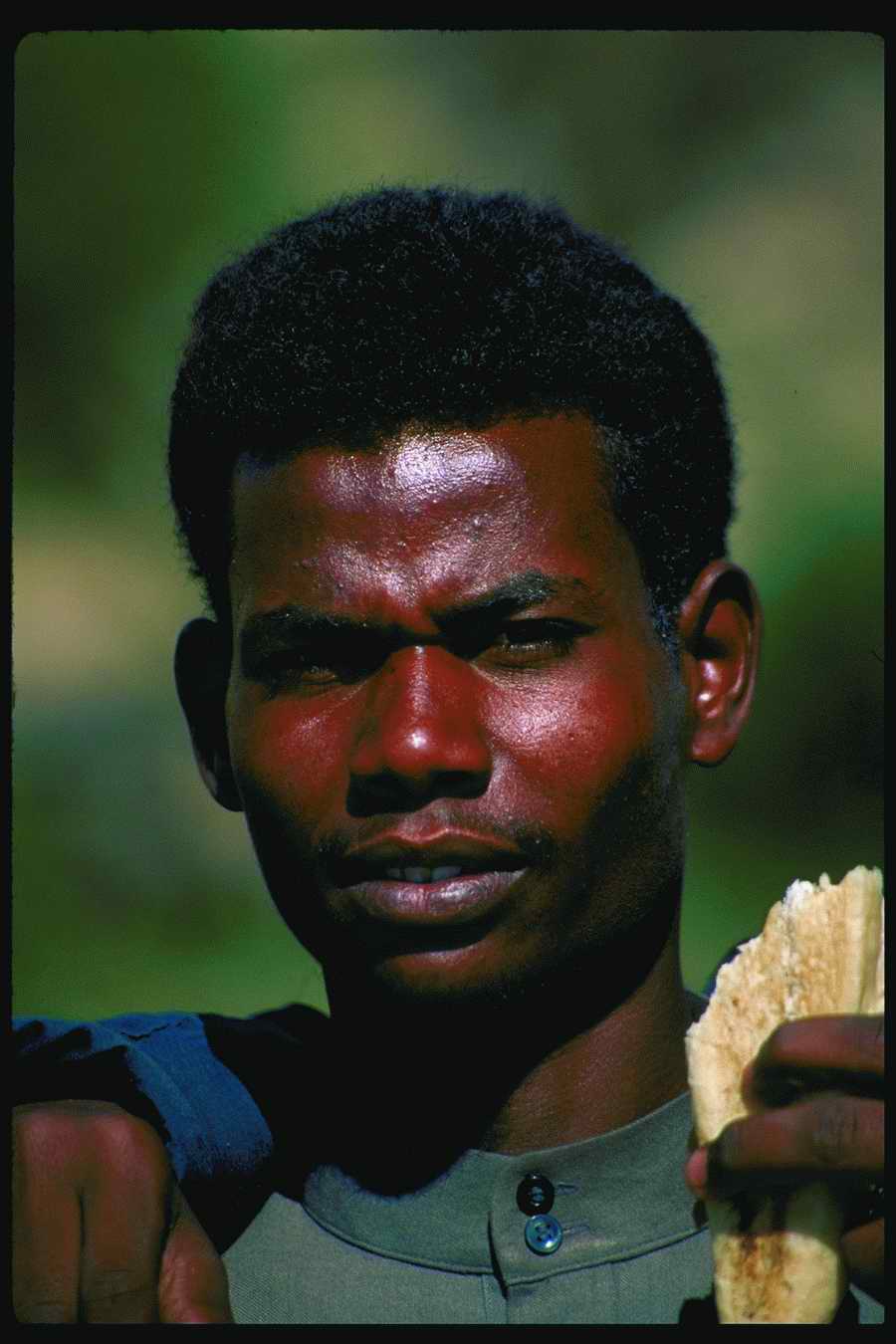 People and Lifestyles 5 - DiAMAR ></a>
<script language=JavaScript> 
  var txt = 