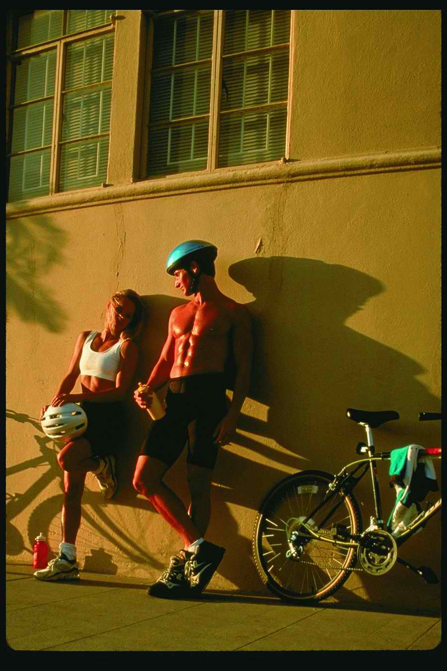 People and Lifestyles 5 - DiAMAR ></a>
<script language=JavaScript> 
  var txt = 