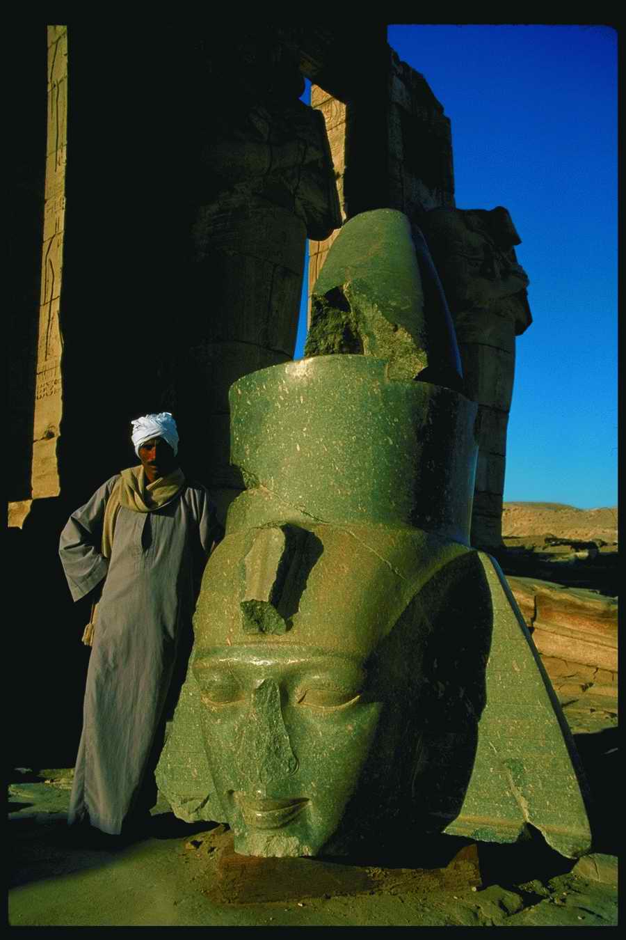 People and Lifestyles 5 - DiAMAR ></a>
<script language=JavaScript> 
  var txt = 