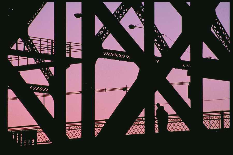 People and Lifestyles 5 - DiAMAR ></a>
<script language=JavaScript> 
  var txt = 