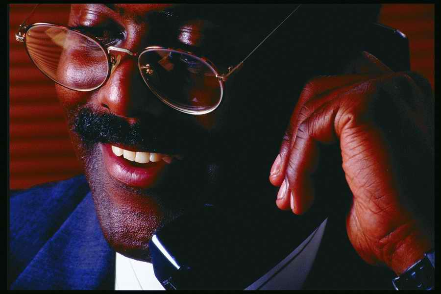 People and Lifestyles 6 - DiAMAR ></a>
<script language=JavaScript> 
  var txt = 