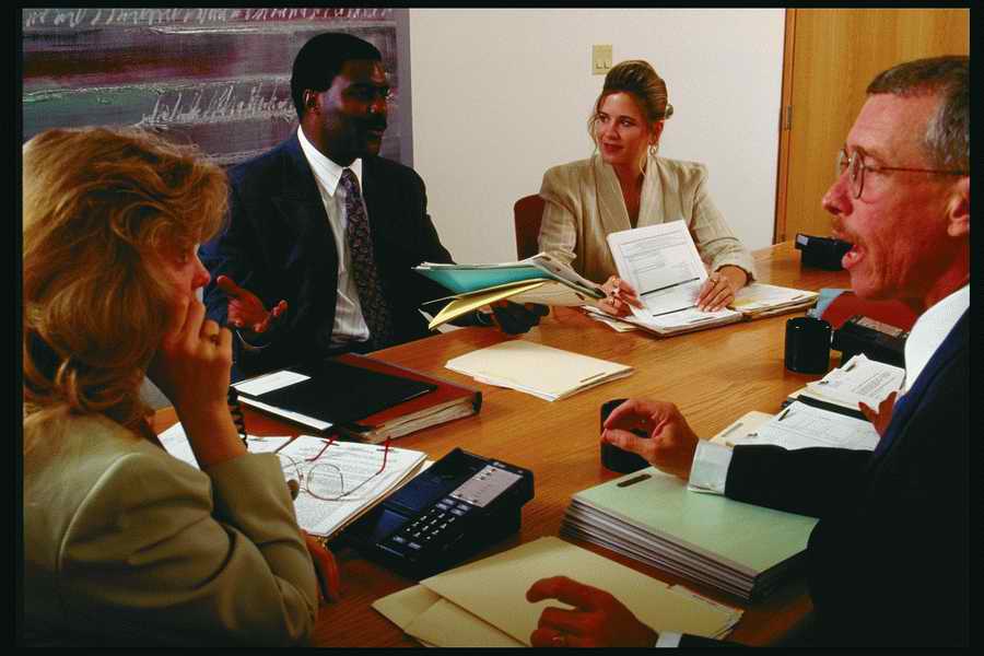 People and Lifestyles 6 - DiAMAR ></a>
<script language=JavaScript> 
  var txt = 