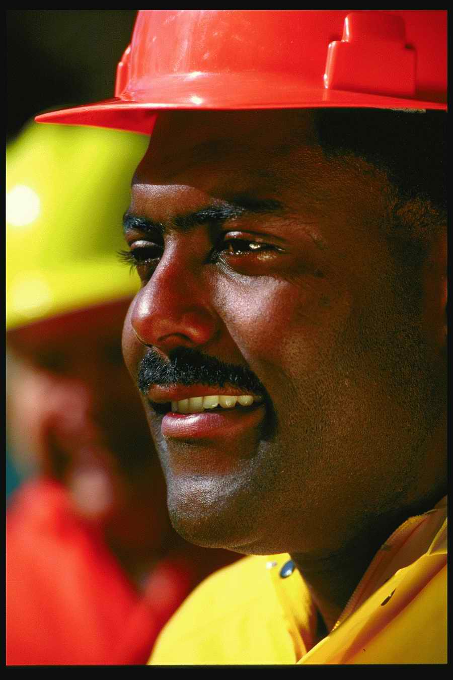 People and Lifestyles 6 - DiAMAR ></a>
<script language=JavaScript> 
  var txt = 