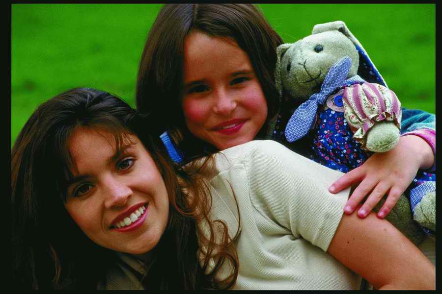 People and Lifestyles 7 - DiAMAR ></a>
<script language=JavaScript> 
  var txt = 