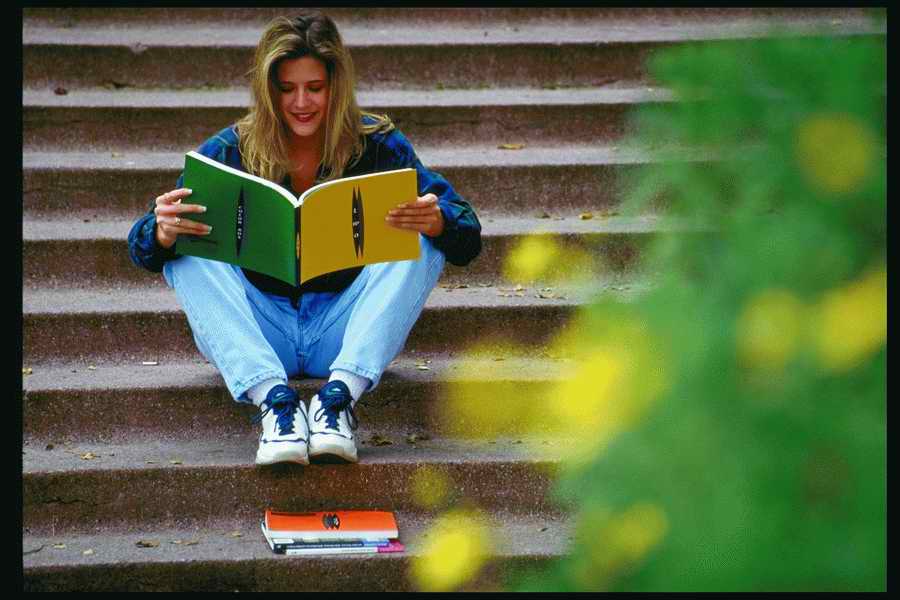 People and Lifestyles 7 - DiAMAR ></a>
<script language=JavaScript> 
  var txt = 