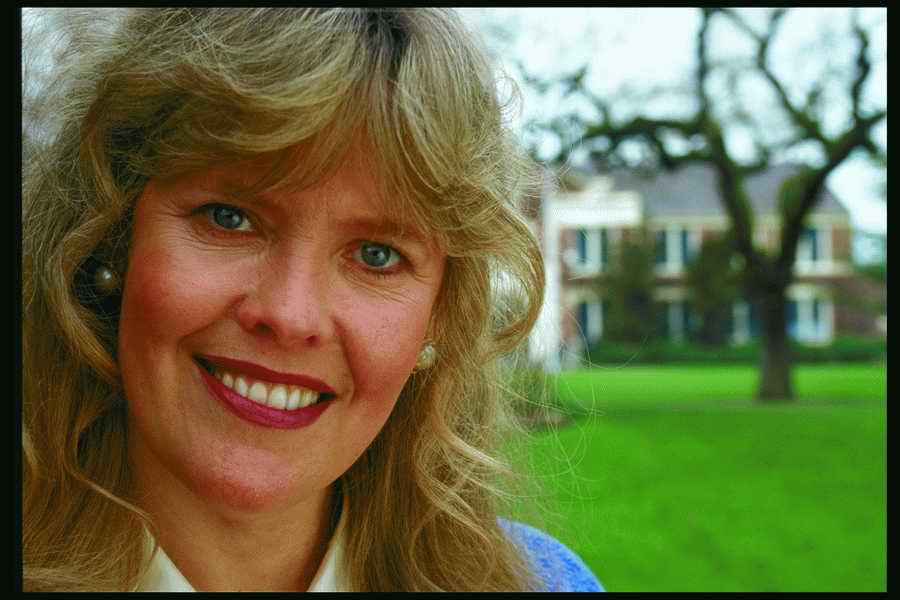 People and Lifestyles 7 - DiAMAR ></a>
<script language=JavaScript> 
  var txt = 