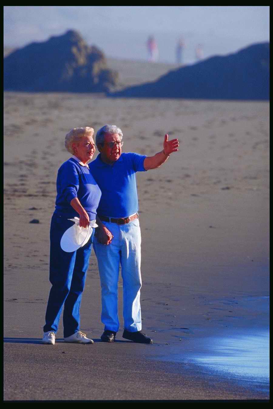 People and Lifestyles 7 - DiAMAR ></a>
<script language=JavaScript> 
  var txt = 