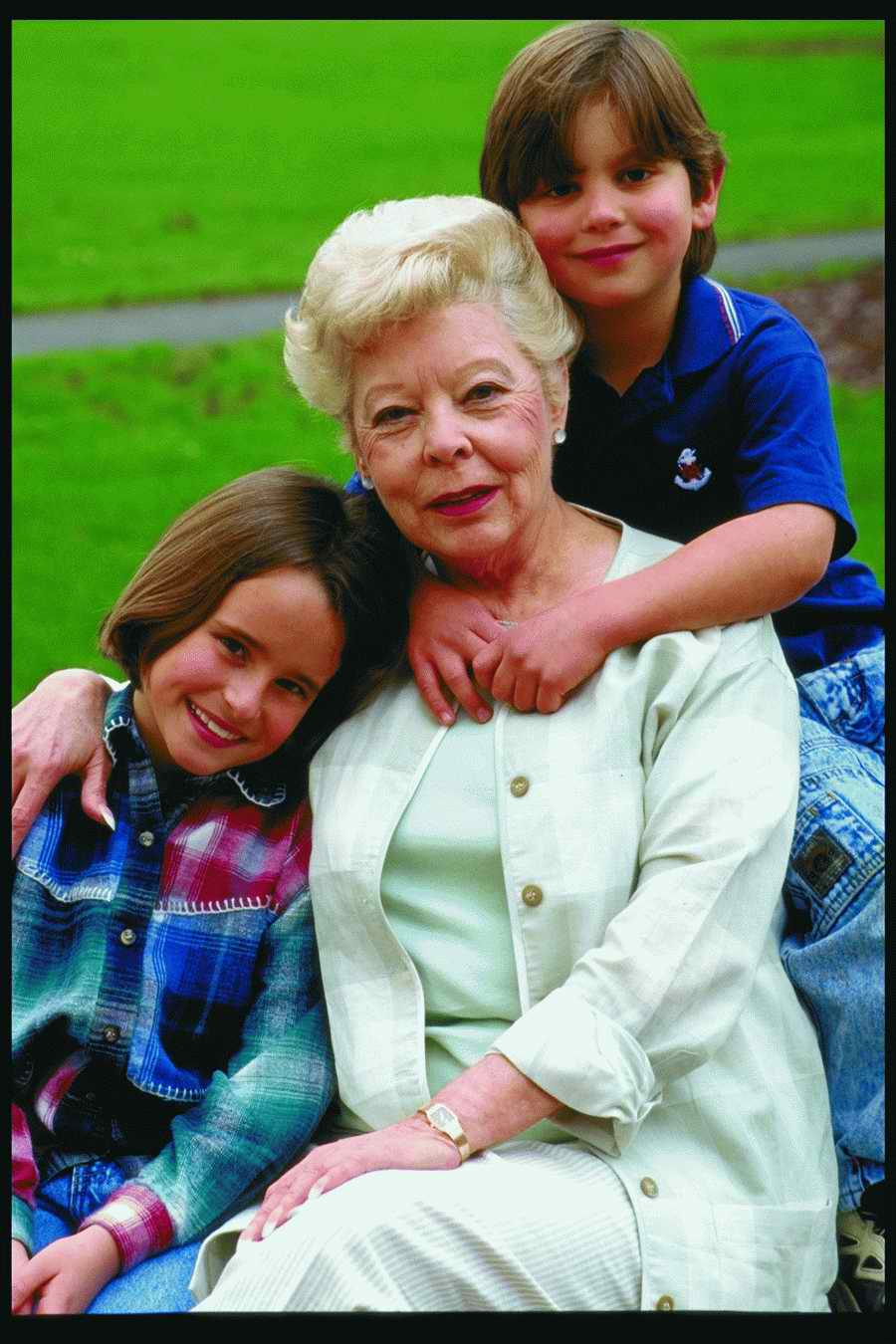 People and Lifestyles 7 - DiAMAR ></a>
<script language=JavaScript> 
  var txt = 