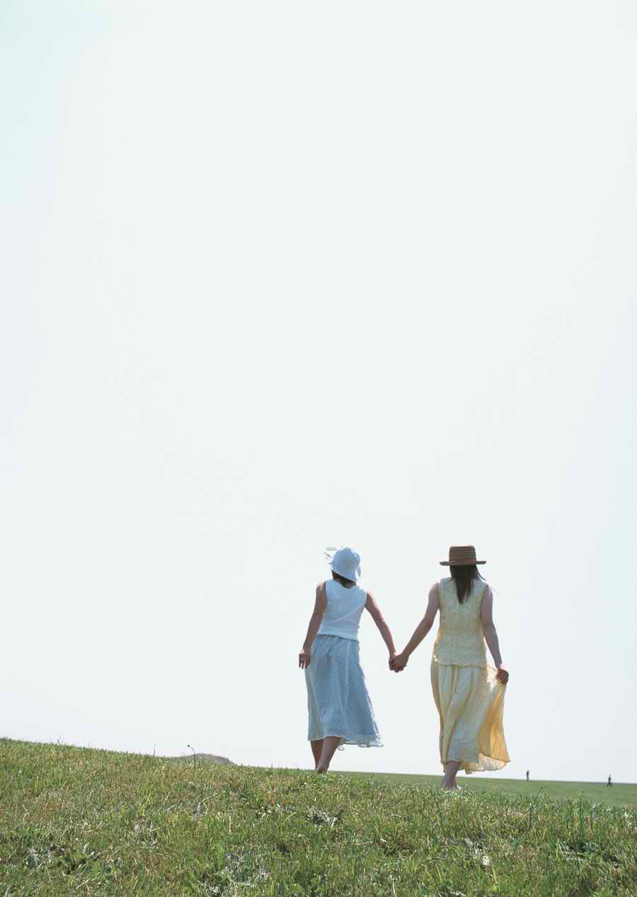 Cheerful Women - Datacraft Sozaijiten  ></a>
<script language=JavaScript> 
  var txt = 