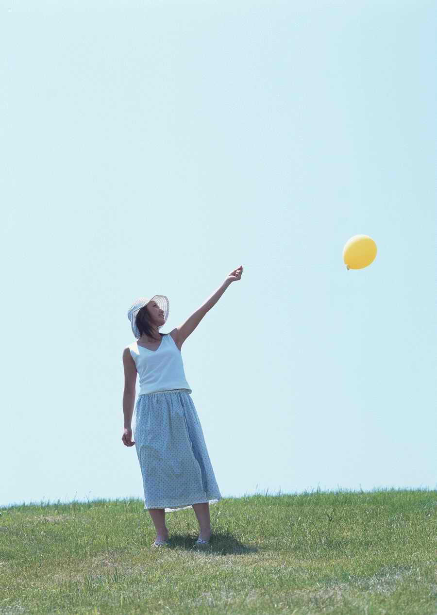 Cheerful Women - Datacraft Sozaijiten  ></a>
<script language=JavaScript> 
  var txt = 