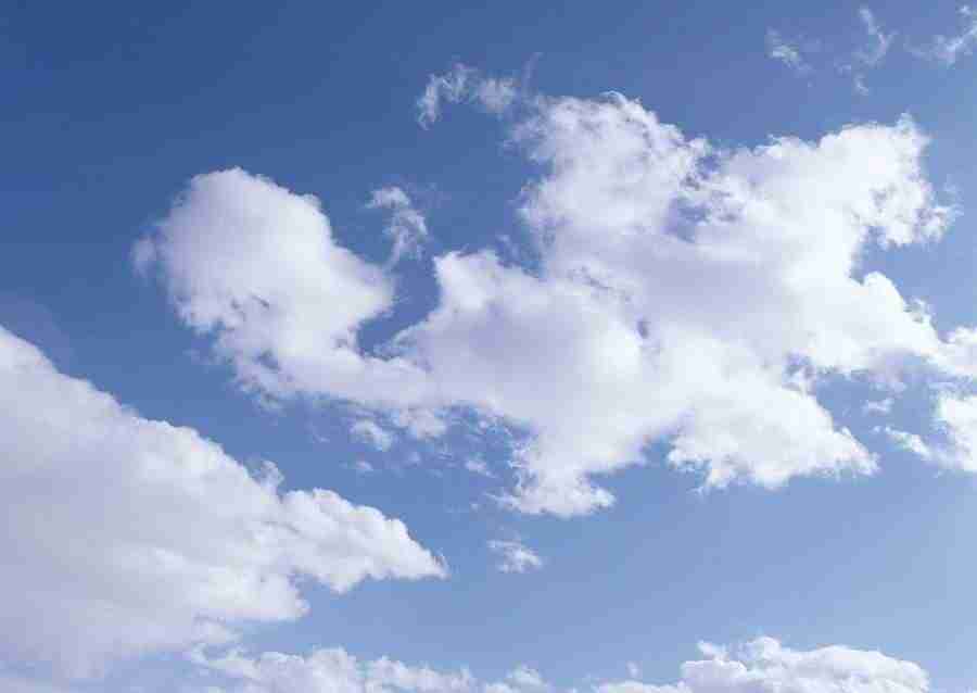 Clouds - Datacraft Sozaijiten  ></a>
<script language=JavaScript> 
  var txt = 