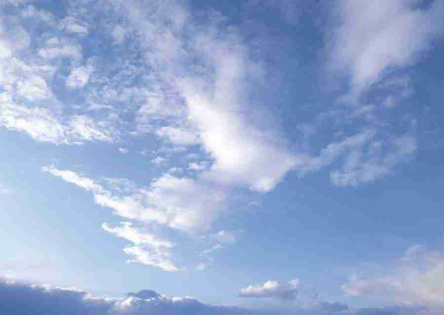 Clouds - Datacraft Sozaijiten  ></a>
<script language=JavaScript> 
  var txt = 