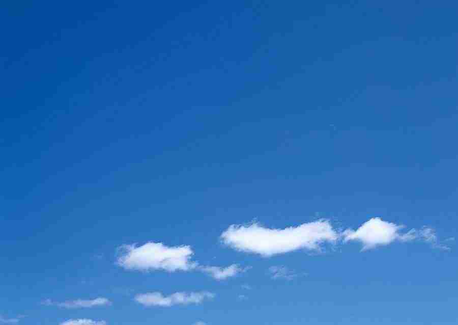 Clouds - Datacraft Sozaijiten  ></a>
<script language=JavaScript> 
  var txt = 