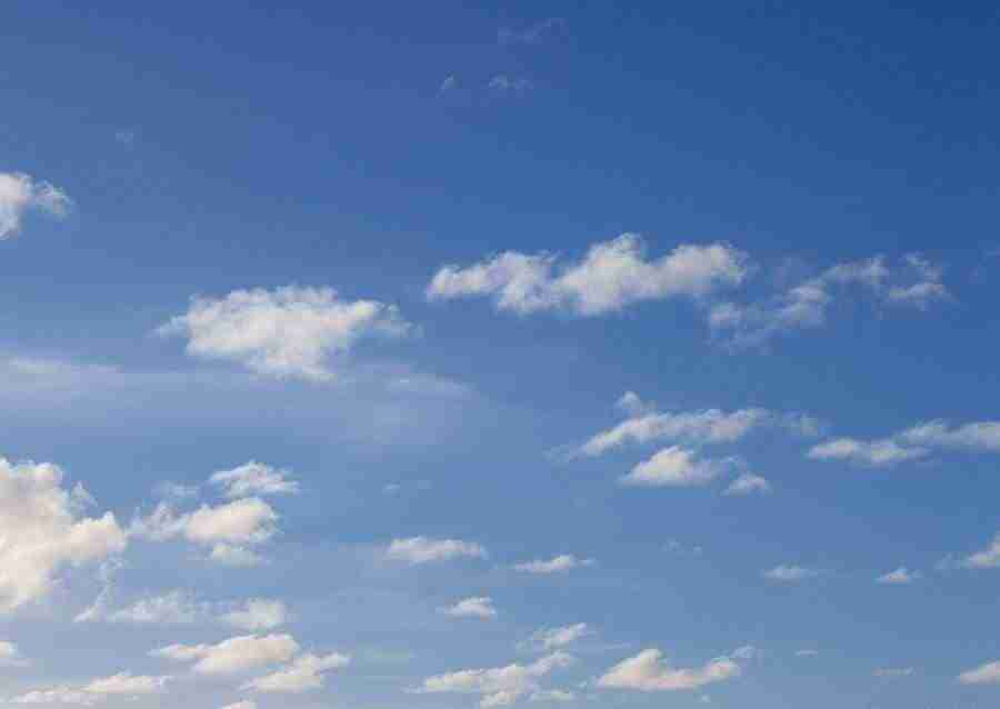 Clouds - Datacraft Sozaijiten  ></a>
<script language=JavaScript> 
  var txt = 