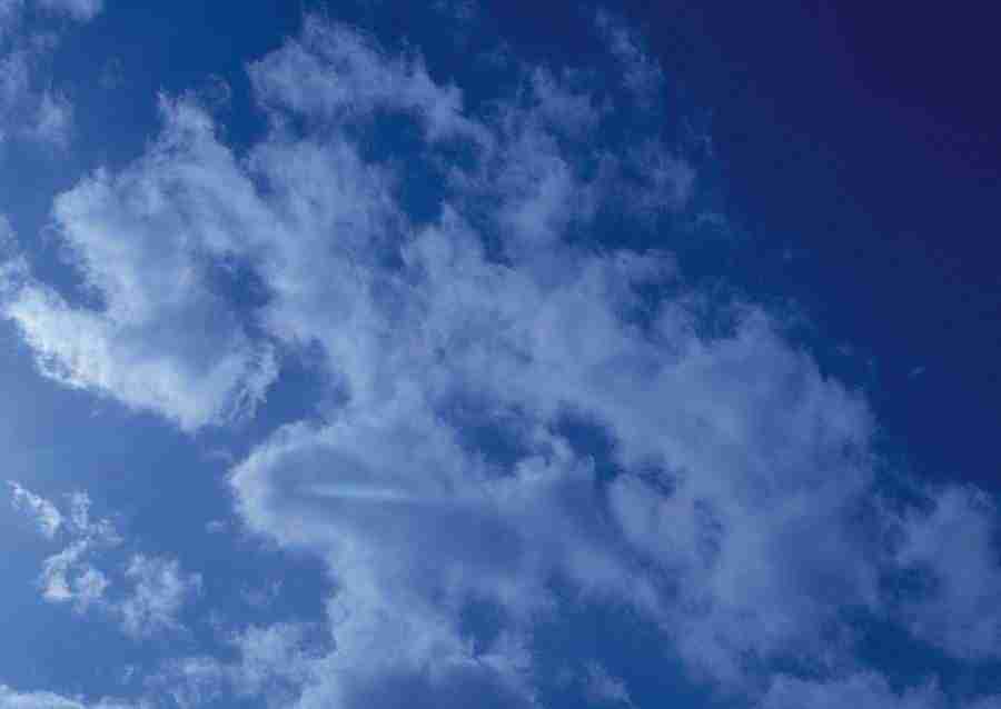 Clouds - Datacraft Sozaijiten  ></a>
<script language=JavaScript> 
  var txt = 