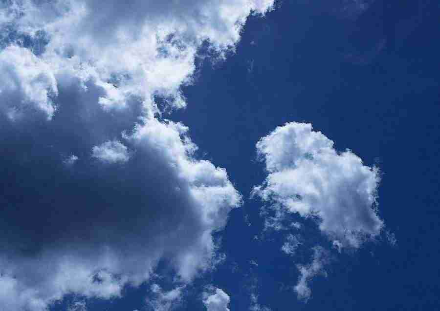Clouds - Datacraft Sozaijiten  ></a>
<script language=JavaScript> 
  var txt = 
