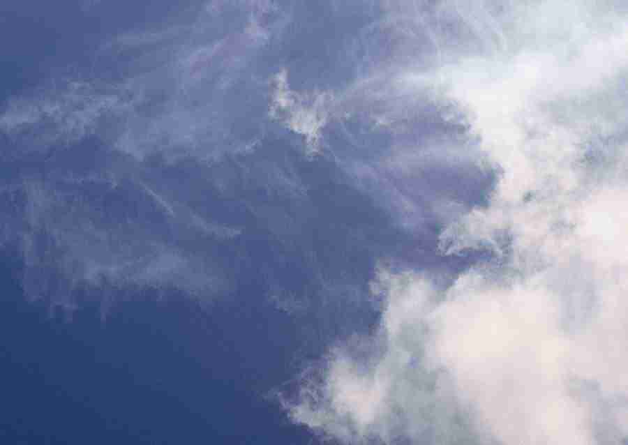 Clouds - Datacraft Sozaijiten  ></a>
<script language=JavaScript> 
  var txt = 