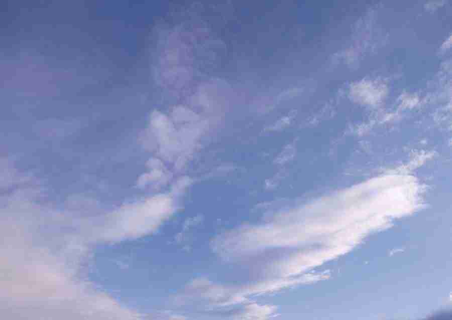 Clouds - Datacraft Sozaijiten  ></a>
<script language=JavaScript> 
  var txt = 