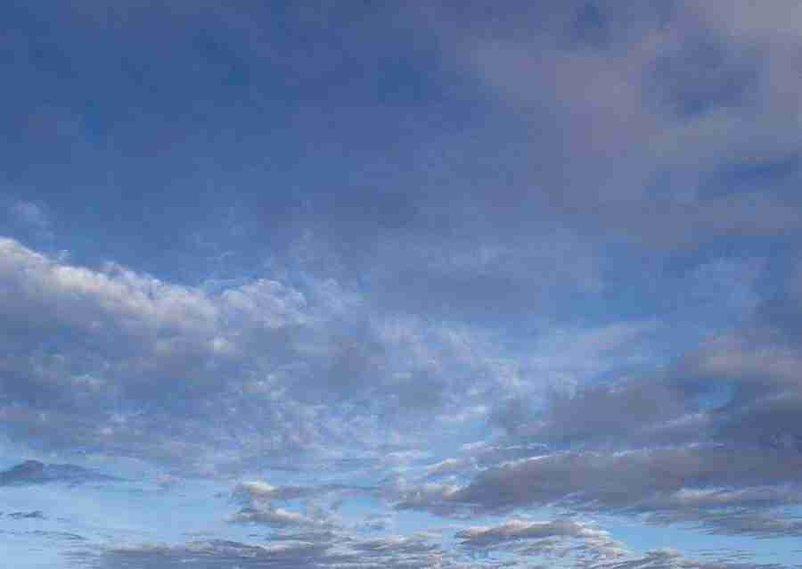 Clouds - Datacraft Sozaijiten  ></a>
<script language=JavaScript> 
  var txt = 