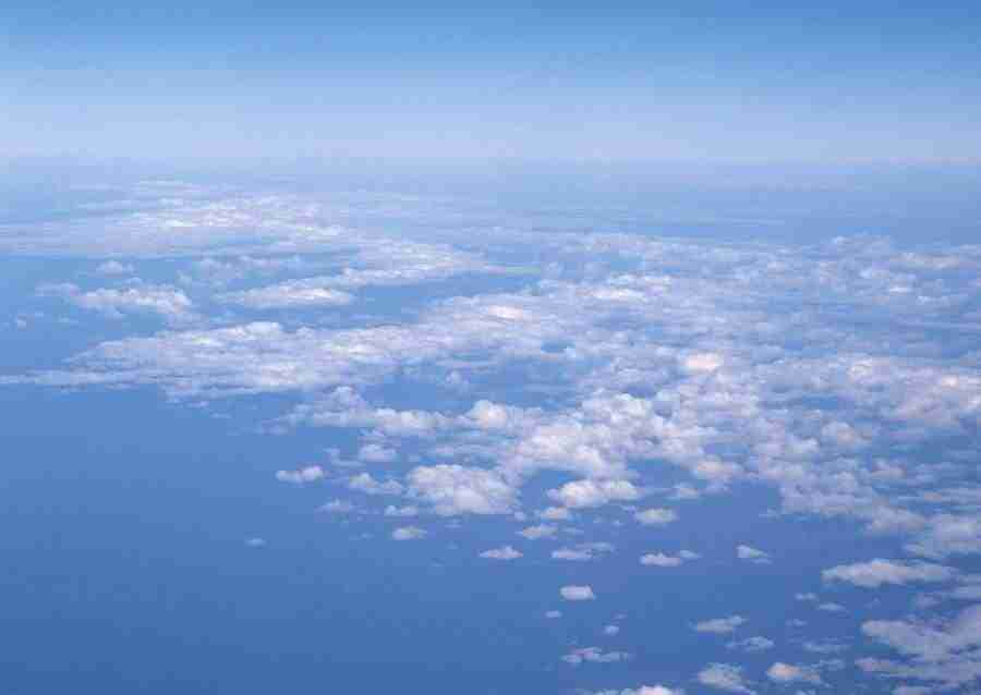 Clouds - Datacraft Sozaijiten  ></a>
<script language=JavaScript> 
  var txt = 