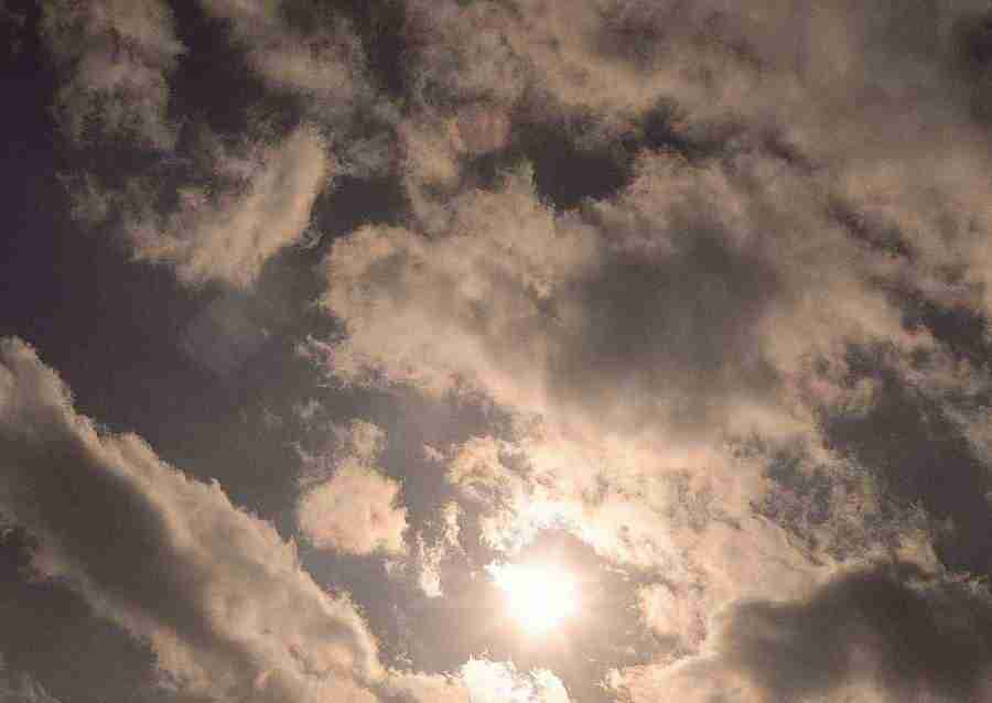 Clouds - Datacraft Sozaijiten  ></a>
<script language=JavaScript> 
  var txt = 