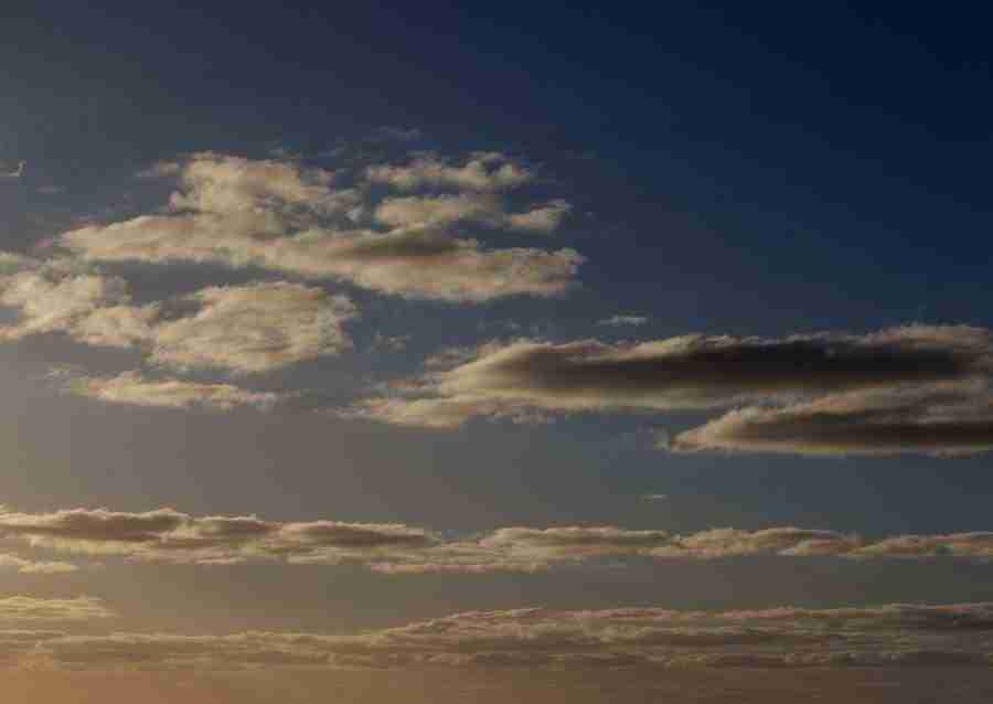 Clouds - Datacraft Sozaijiten  ></a>
<script language=JavaScript> 
  var txt = 