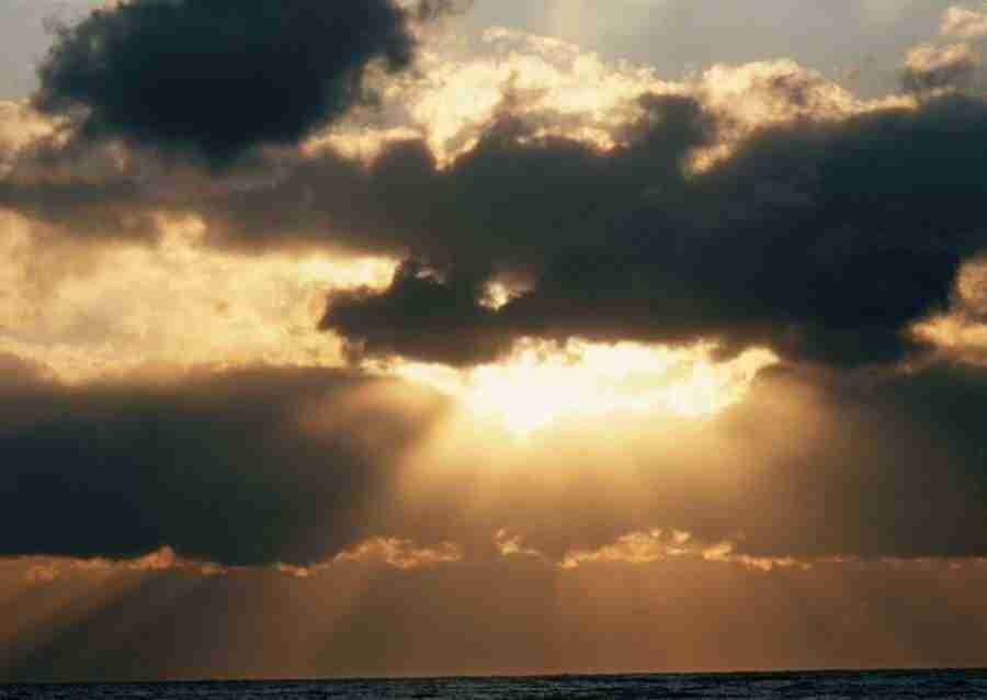 Clouds - Datacraft Sozaijiten  ></a>
<script language=JavaScript> 
  var txt = 