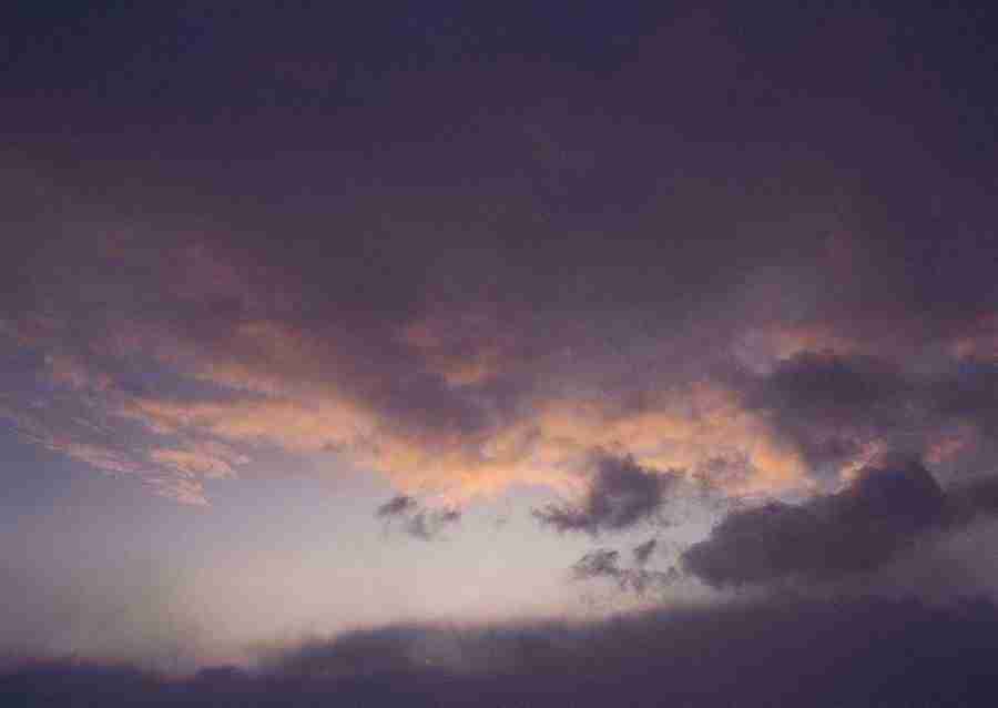 Clouds - Datacraft Sozaijiten  ></a>
<script language=JavaScript> 
  var txt = 