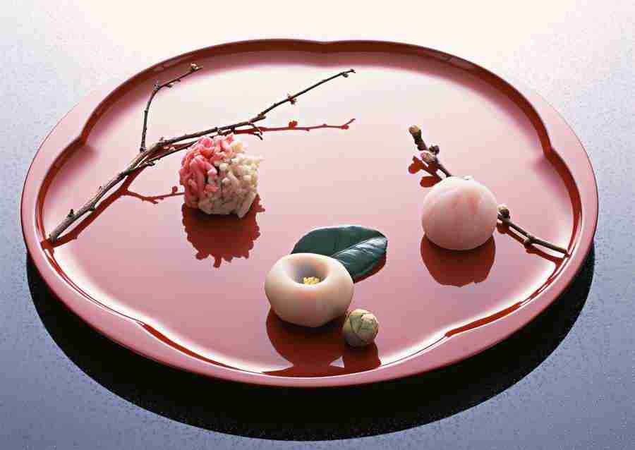 Japanese Yearly Celebrations - Datacraft Sozaijiten  ></a>
<script language=JavaScript> 
  var txt = 