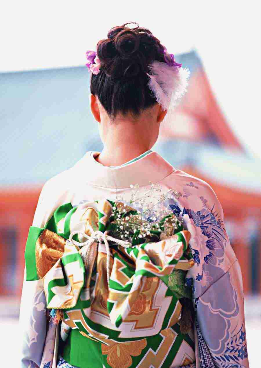 Japanese Yearly Celebrations - Datacraft Sozaijiten  ></a>
<script language=JavaScript> 
  var txt = 