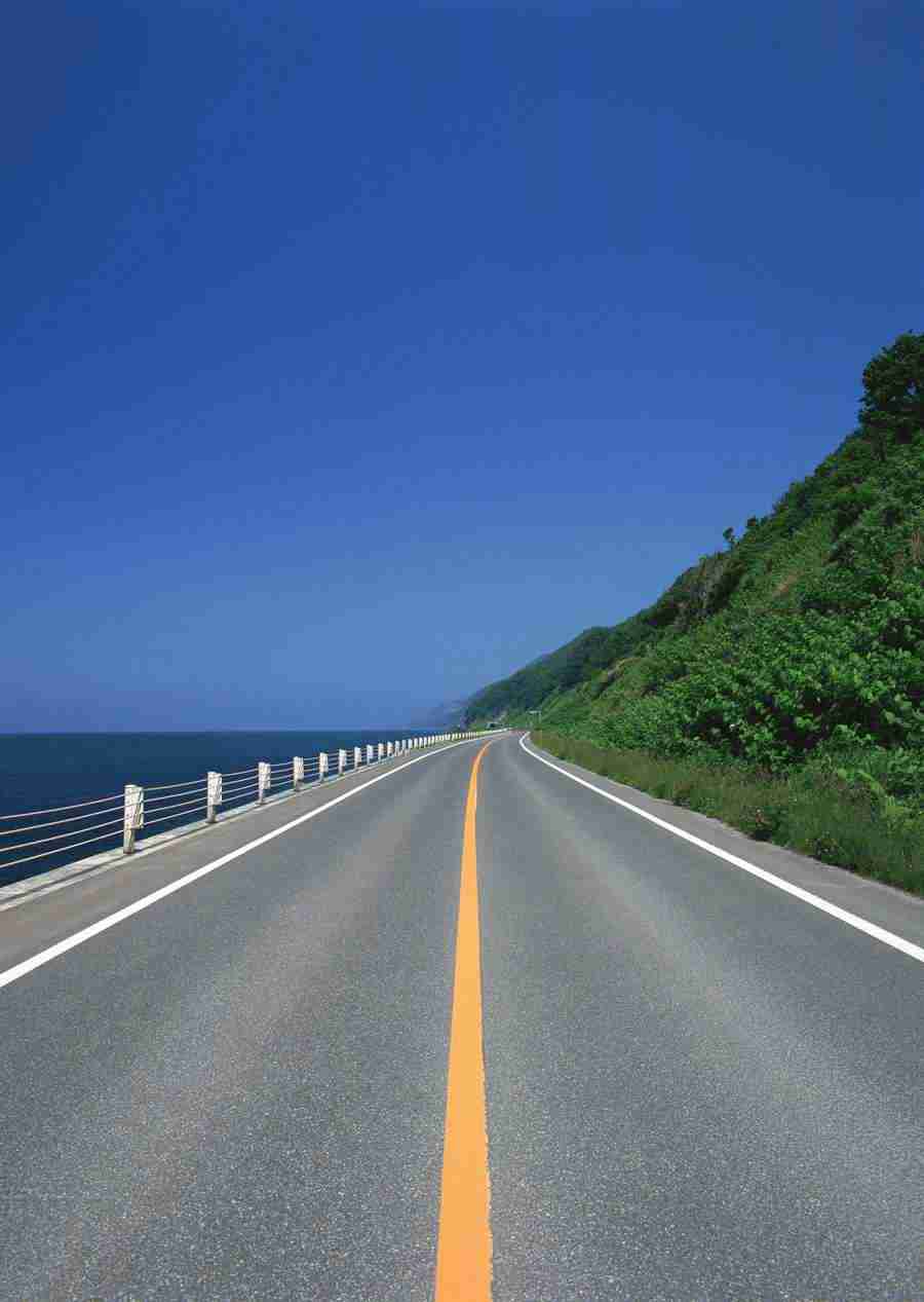 Landscapes Featuring Roads - Datacraft Sozaijiten  ></a>
<script language=JavaScript> 
  var txt = 