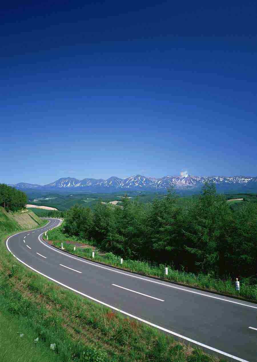Landscapes Featuring Roads - Datacraft Sozaijiten  ></a>
<script language=JavaScript> 
  var txt = 