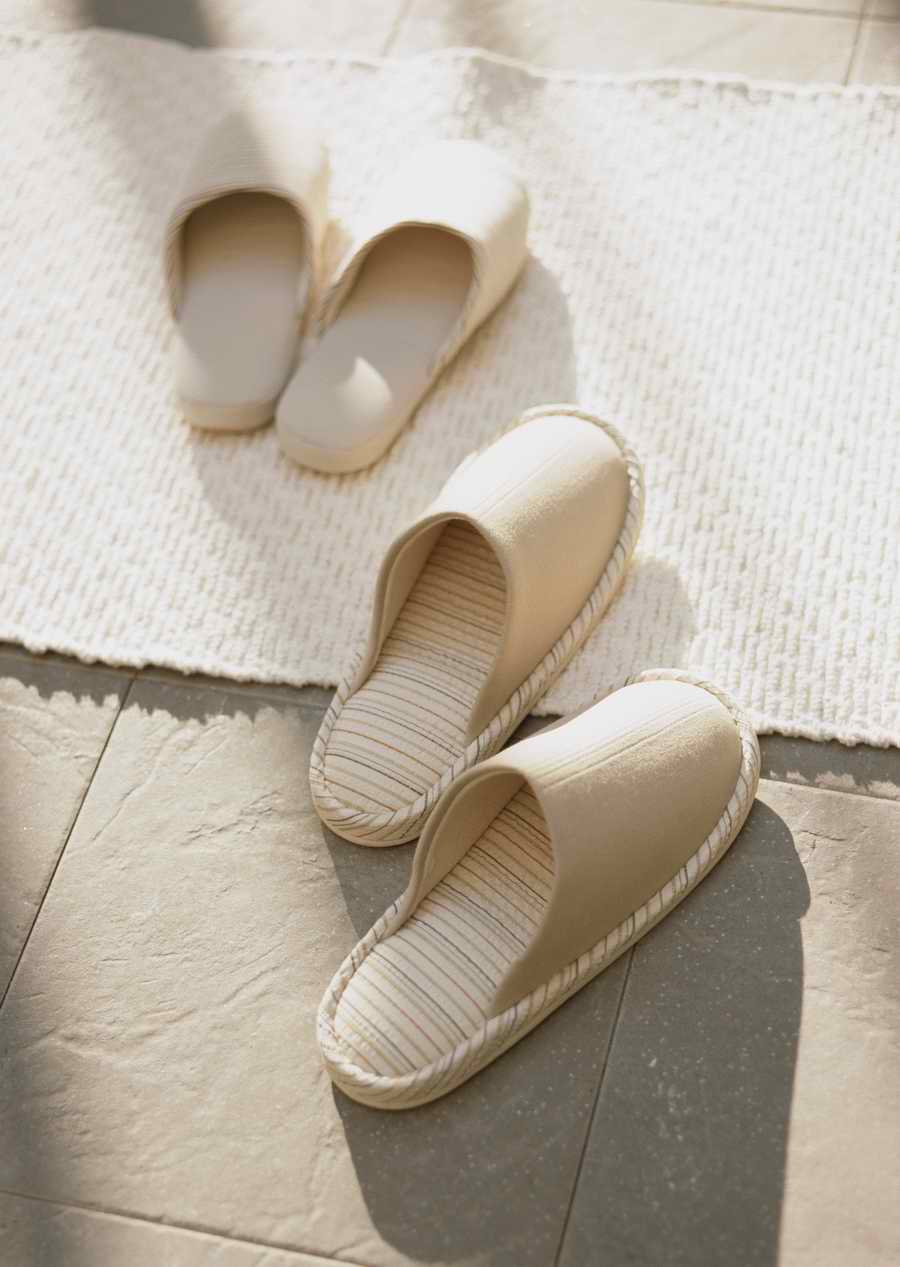 Living Space and Small Interior Items - Datacraft Sozaijiten  ></a>
<script language=JavaScript> 
  var txt = 