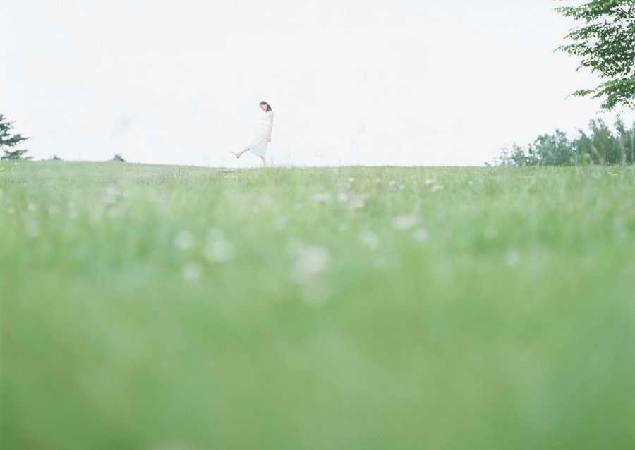 Leisure Time in the Meadow - Datacraft Sozaijiten  ></a>
<script language=JavaScript> 
  var txt = 