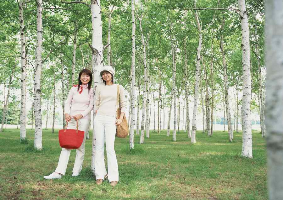 Leisure Time in the Meadow - Datacraft Sozaijiten  ></a>
<script language=JavaScript> 
  var txt = 