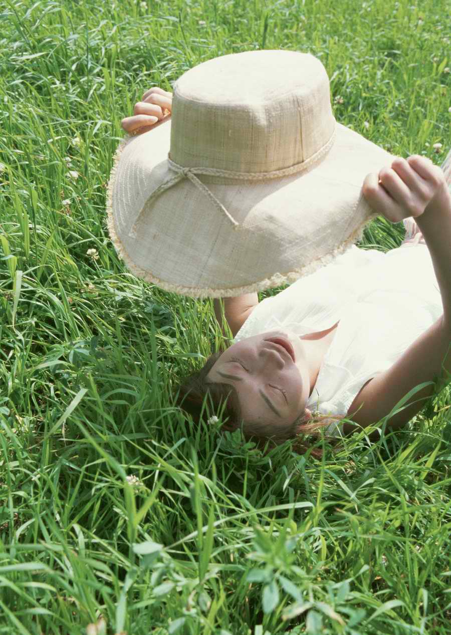 Leisure Time in the Meadow - Datacraft Sozaijiten  ></a>
<script language=JavaScript> 
  var txt = 