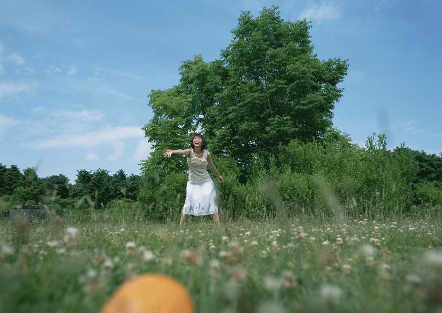 Leisure Time in the Meadow - Datacraft Sozaijiten  ></a>
<script language=JavaScript> 
  var txt = 