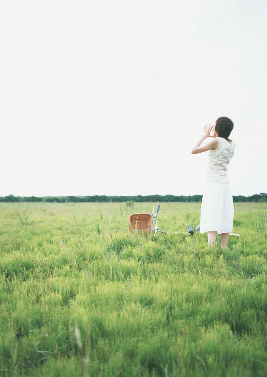 Leisure Time in the Meadow - Datacraft Sozaijiten  ></a>
<script language=JavaScript> 
  var txt = 