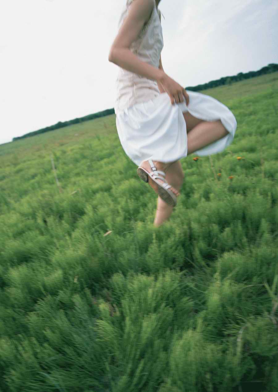 Leisure Time in the Meadow - Datacraft Sozaijiten  ></a>
<script language=JavaScript> 
  var txt = 