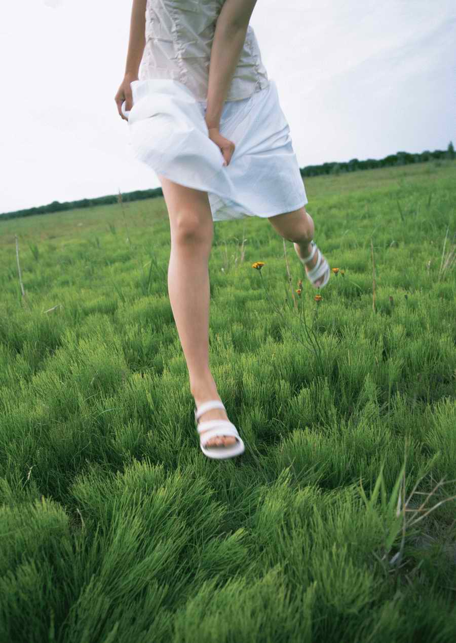 Leisure Time in the Meadow - Datacraft Sozaijiten  ></a>
<script language=JavaScript> 
  var txt = 