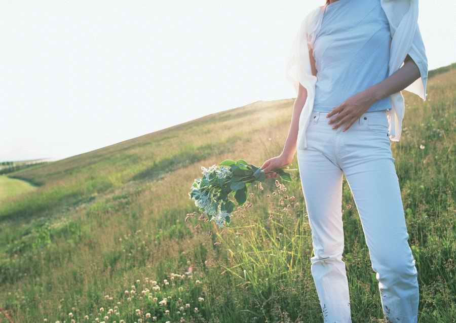 Leisure Time in the Meadow - Datacraft Sozaijiten  ></a>
<script language=JavaScript> 
  var txt = 