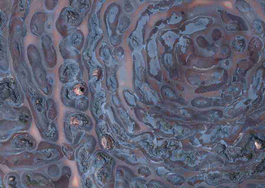 Rusted Metal - Datacraft Sozaijiten  ></a>
<script language=JavaScript> 
  var txt = 