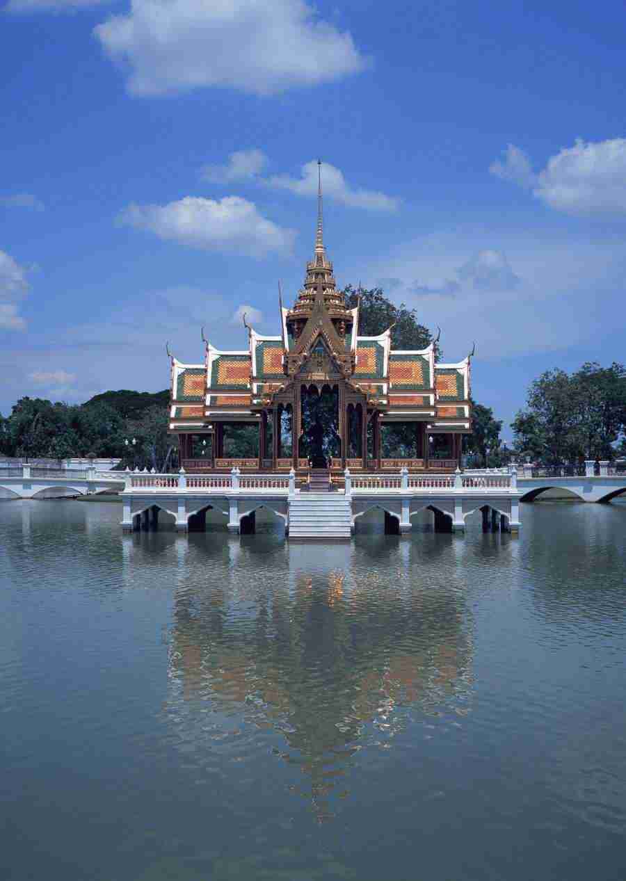 Southeast Asia - Datacraft Sozaijiten  ></a>
<script language=JavaScript> 
  var txt = 