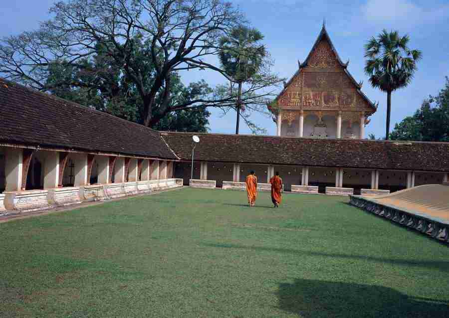 Southeast Asia - Datacraft Sozaijiten  ></a>
<script language=JavaScript> 
  var txt = 