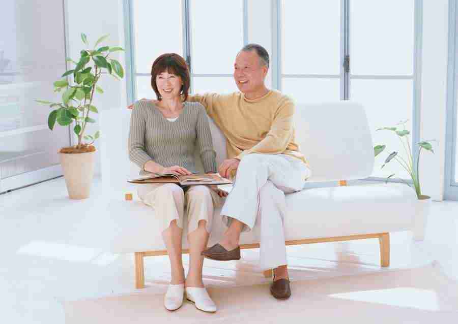 Seniors Leisure Time - Datacraft Sozaijiten  ></a>
<script language=JavaScript> 
  var txt = 