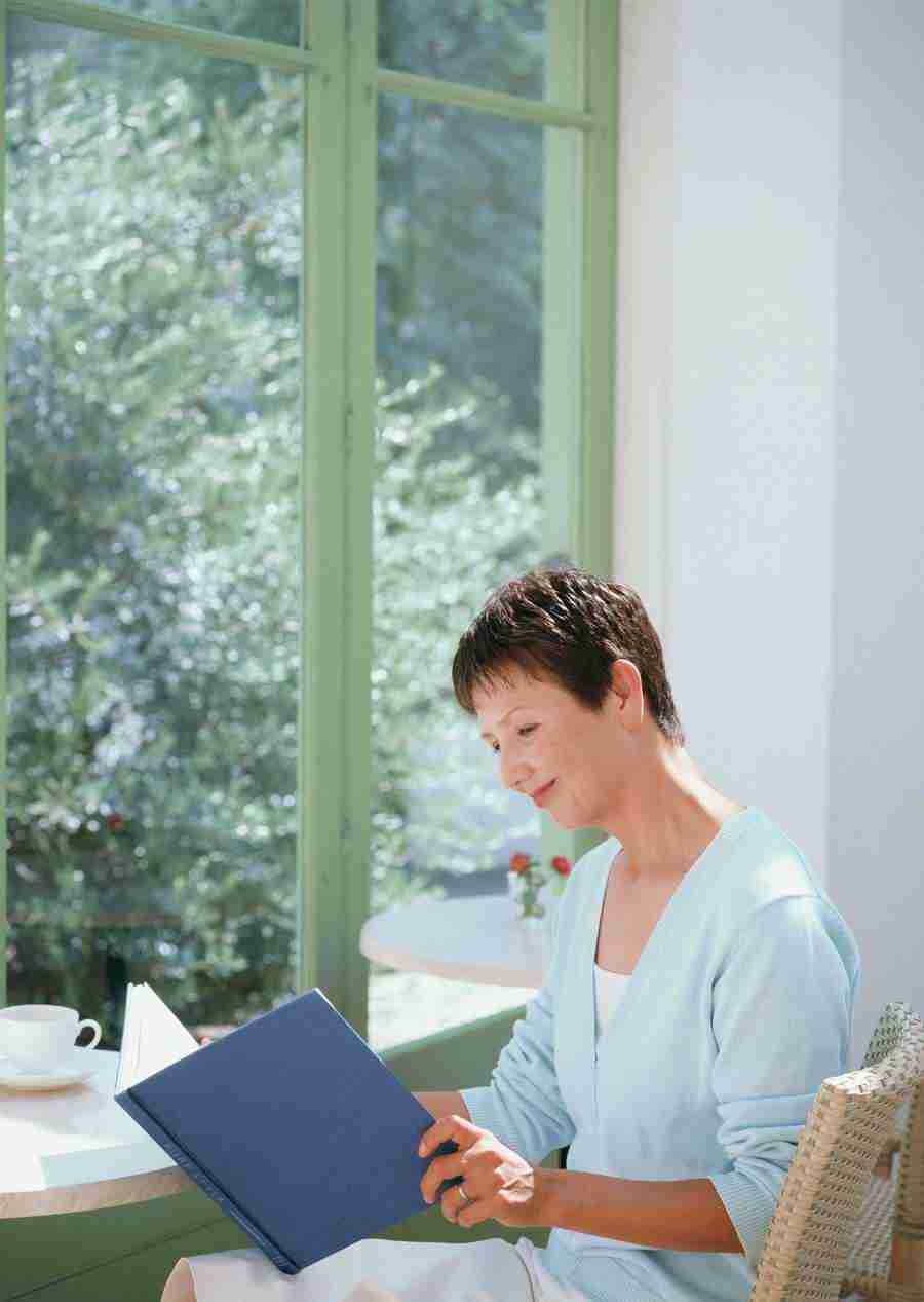 Seniors Leisure Time - Datacraft Sozaijiten  ></a>
<script language=JavaScript> 
  var txt = 