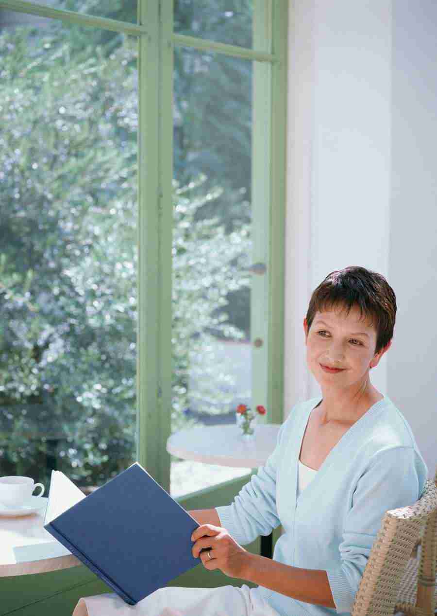 Seniors Leisure Time - Datacraft Sozaijiten  ></a>
<script language=JavaScript> 
  var txt = 